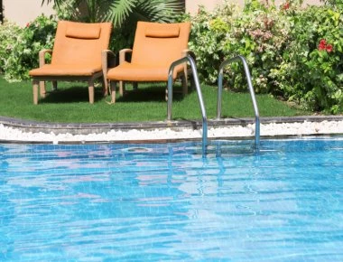 Τραγωδία στο Λιοπέτρι: Βρετανός βρήκε τη σύζυγό του νεκρή στην πισίνα του σπιτιού τους!